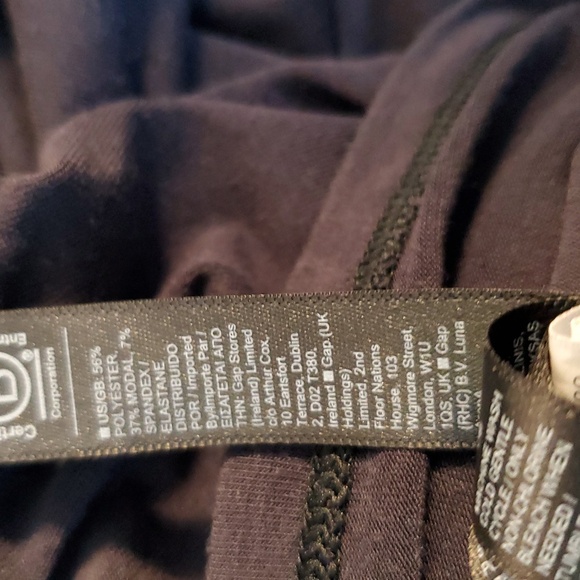 Athleta All Around Ruched Top Size L Soft Black Stretch Lightweight Pullover - Picture 8 of 12